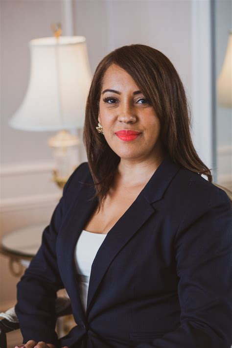 Ruffin hispanic single women